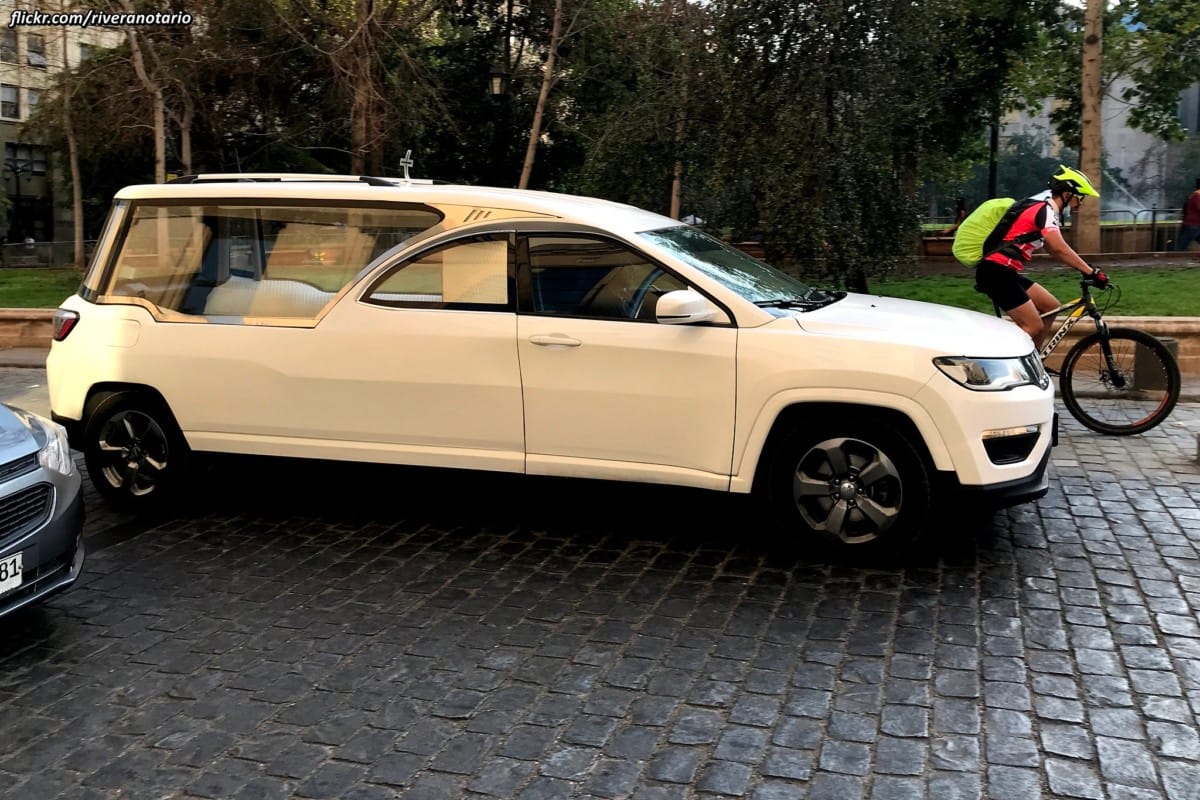 &nbsp; Cohort poster Rivera Notario has caught some other amazing hearses in South America, but this one, shot in Santiago, Chile, takes the cake. A  Jeep Compass! But why? I’m [&hellip;]