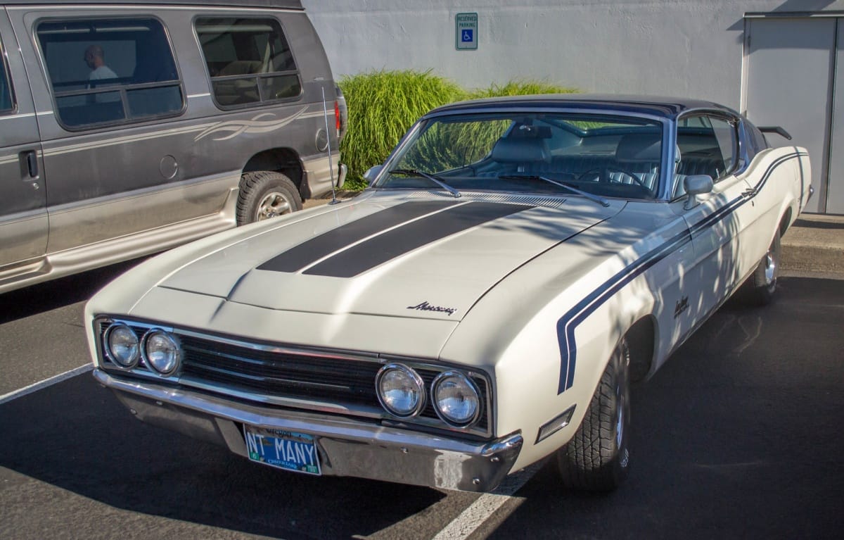 shot and posted by Tim Finn NASCAR homologation specials are not exactly the specialty of the CC house. But today we make an exception, for several reasons. The first one [&hellip;]