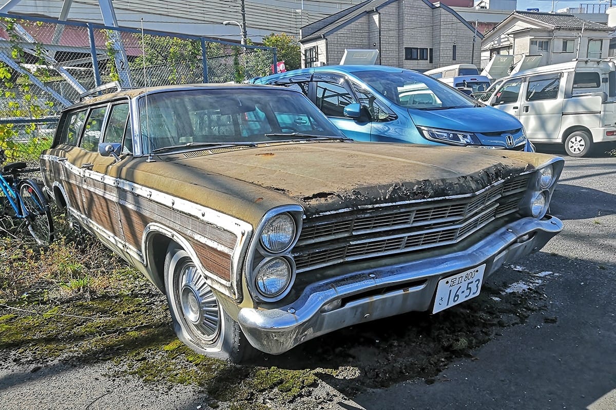 After an overripe ‘70s T-bird in 2020 and a near-extinct Mustang II last year, it’s time to get a look at this rotting beauty at last. I feature this one [&hellip;]