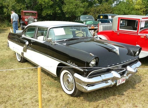 (first posted 3/9/2016)     The Meteors are probably Ford of Canada’s most well known product but there are a couple more Canadian Ford marques including Monarch. The smaller Mercury 114 (and [&hellip;]