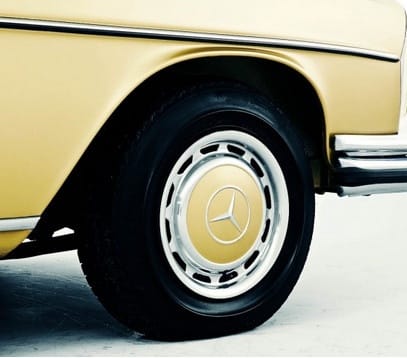 (first posted 3/9/2016)    Following up on our road wheel discussion, let’s consider the wheel cover.  Practically extinct today, wheel covers were just as distinct as the cars they adorned throughout [&hellip;]