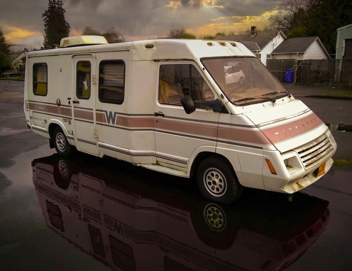 Tim Finn found a veritable uncorn: a Winnebago LeSharo, from the eighties. Given that they were powered by a Renault four cylinder, initially a diesel, but when that turned out [&hellip;]