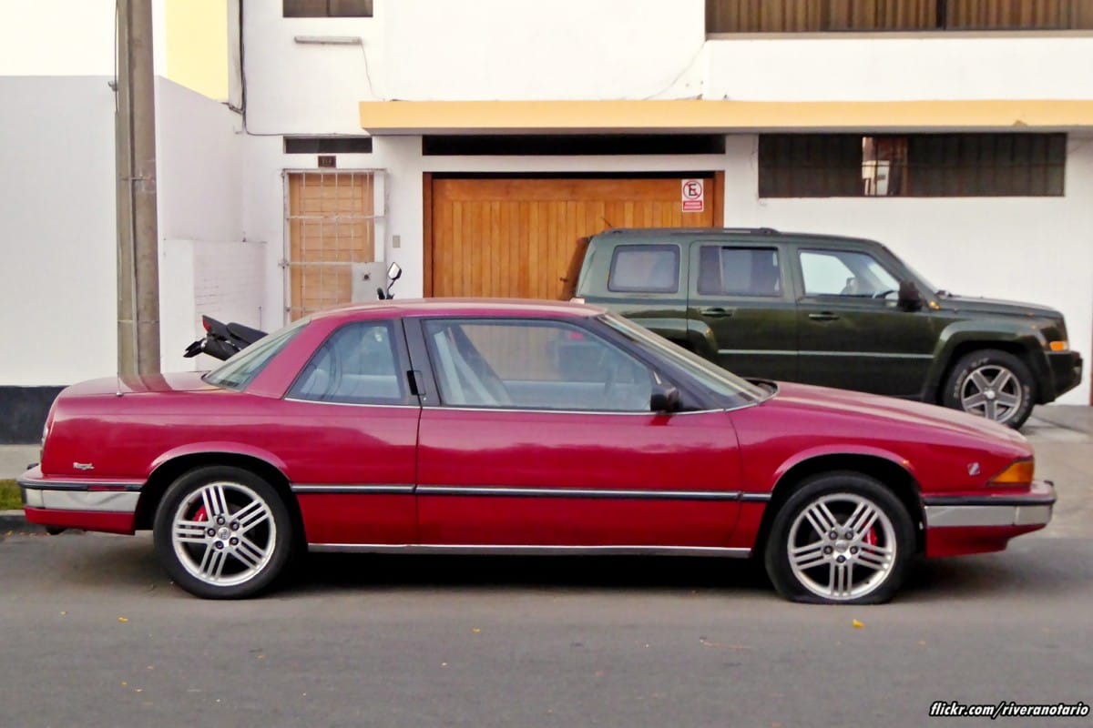 Cohort Pic(k) of the Day #2: Buick Regal Coupe Shot by Rivera Notario in Lima, Peru