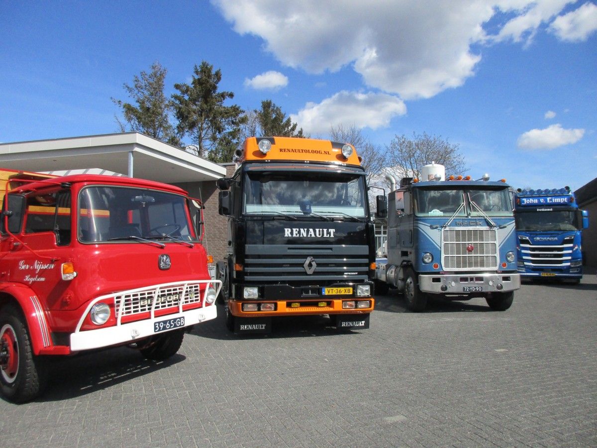 It was a compact show I visited last April, yet with a wide range of modern and heavy on-road vehicles on display. Plus a good number of European and American [&hellip;]