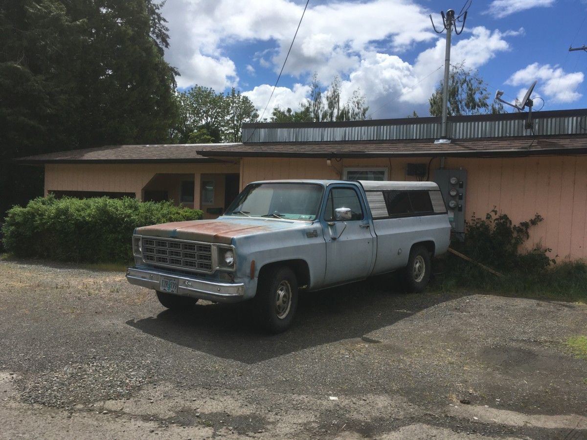 On a recent lunch stop in Oakridge, I stumbled into the Peugeot 505 I wrote up here. Rather than hit the road home, I decided to drive around a bit [&hellip;]