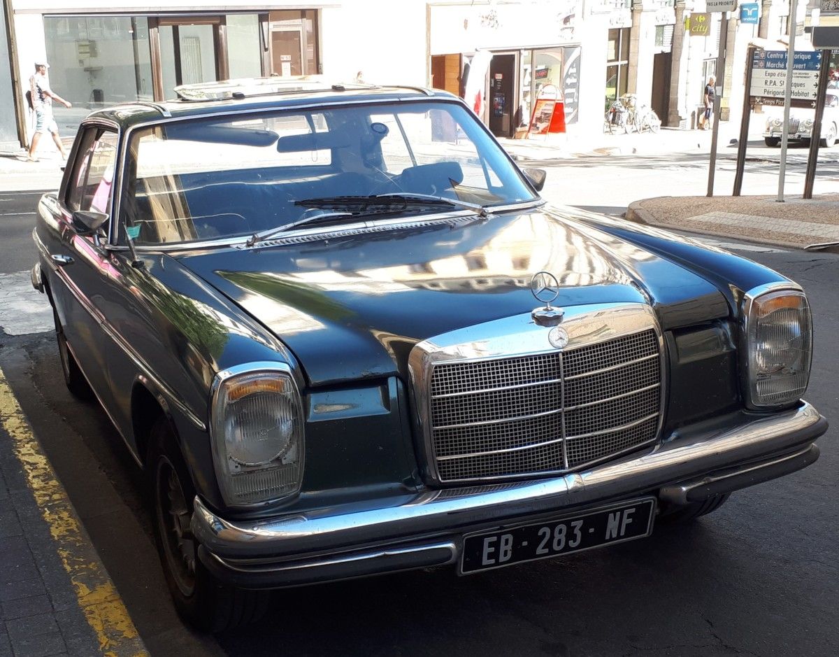I saw it with my own eyes. I spoke, albeit briefly, to the man who claimed to be the owner. I walked round it. I looked closely at some details. [&hellip;]