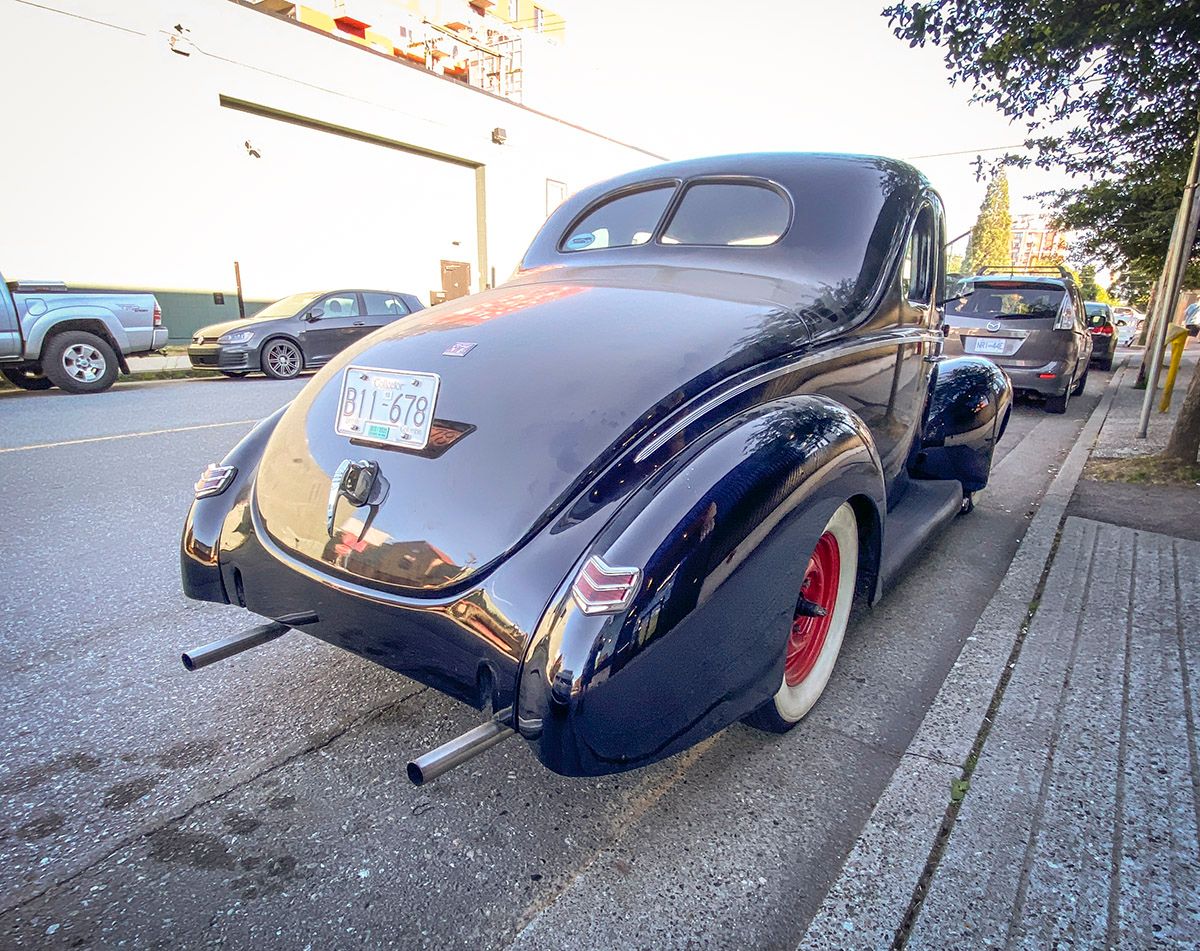 The giant trunk attracted my attention to this old black car parked outside an auto parts store. I couldn’t tell it was a Ford until I saw the badges, and [&hellip;]