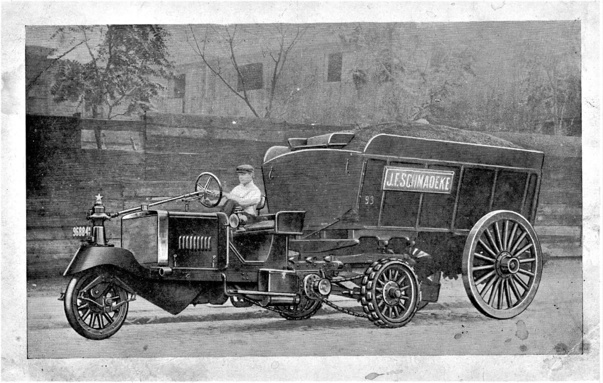 The 1904 Knox-Martin tractor is quite the beast. Here’s what they had to say about it: “Handling a big load with the Knox-Martin Tractor is a simple proposition. It will [&hellip;]