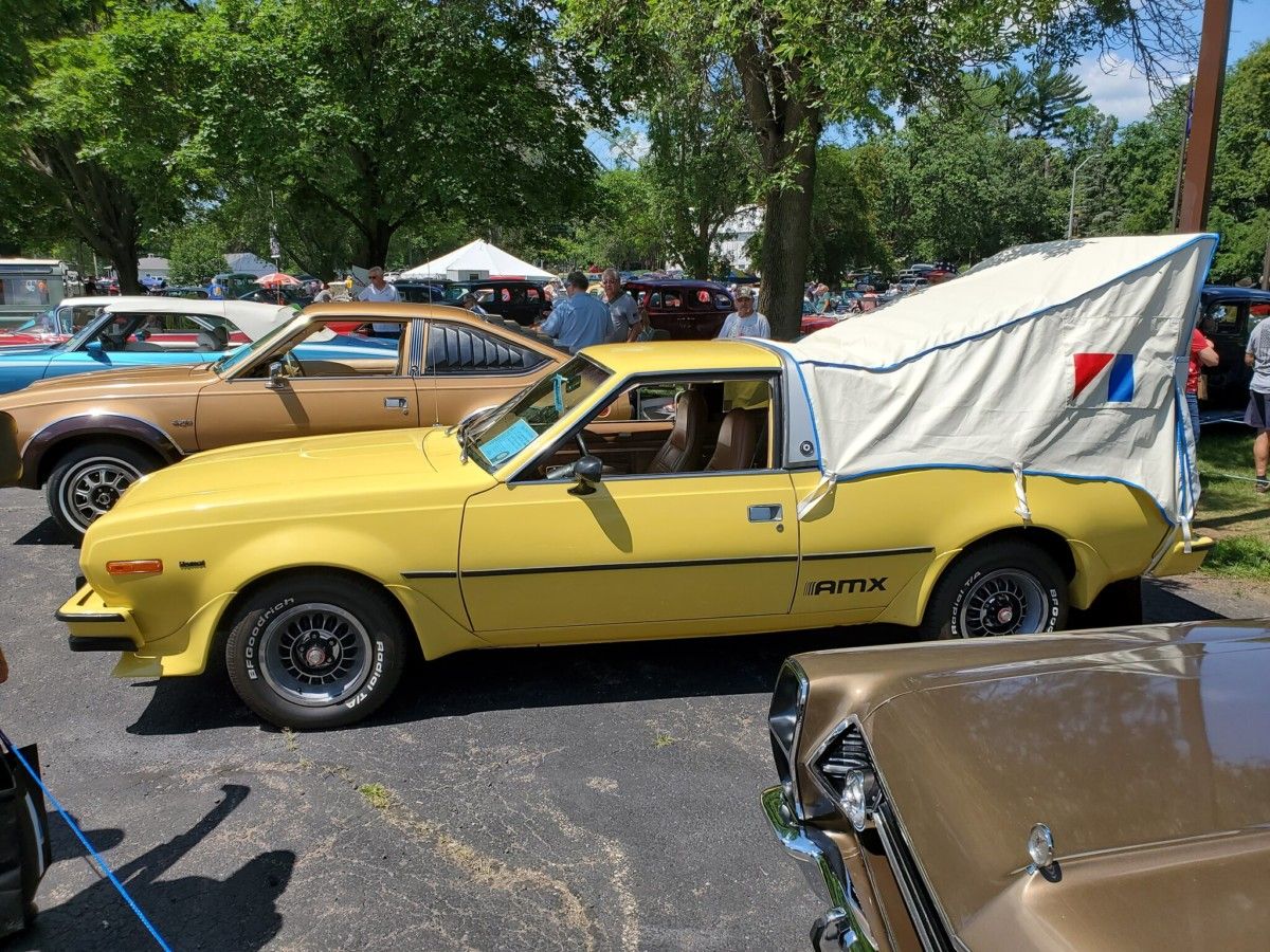 Rooftop pop-up tents are all the rage these days, but back in the seventies camping tents that facilitated sleeping in hatchbacks was a popular thing. But this shot of a [&hellip;]