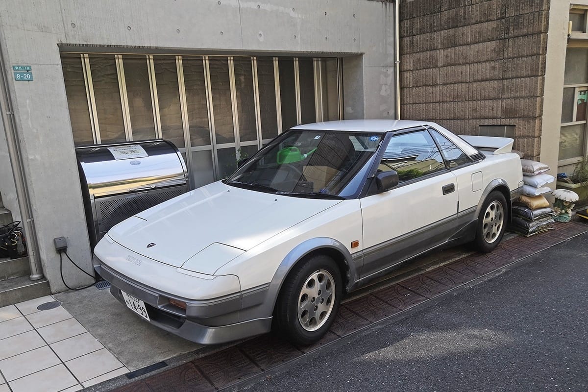 Summer in Tokyo is not a fun experience. It starts out very hot (35°C-ish) in late June, then gets awfully humid by about a month later and progressively stormier as [&hellip;]