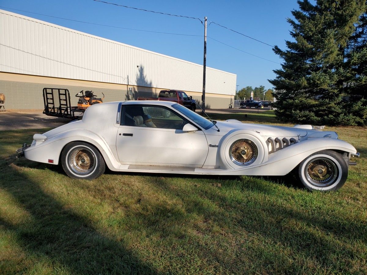 Oh joy! A car that we’ve never seen before has appeared at the Cohort, thanks to Matt Z. And not just any car, but another from that golden era of [&hellip;]