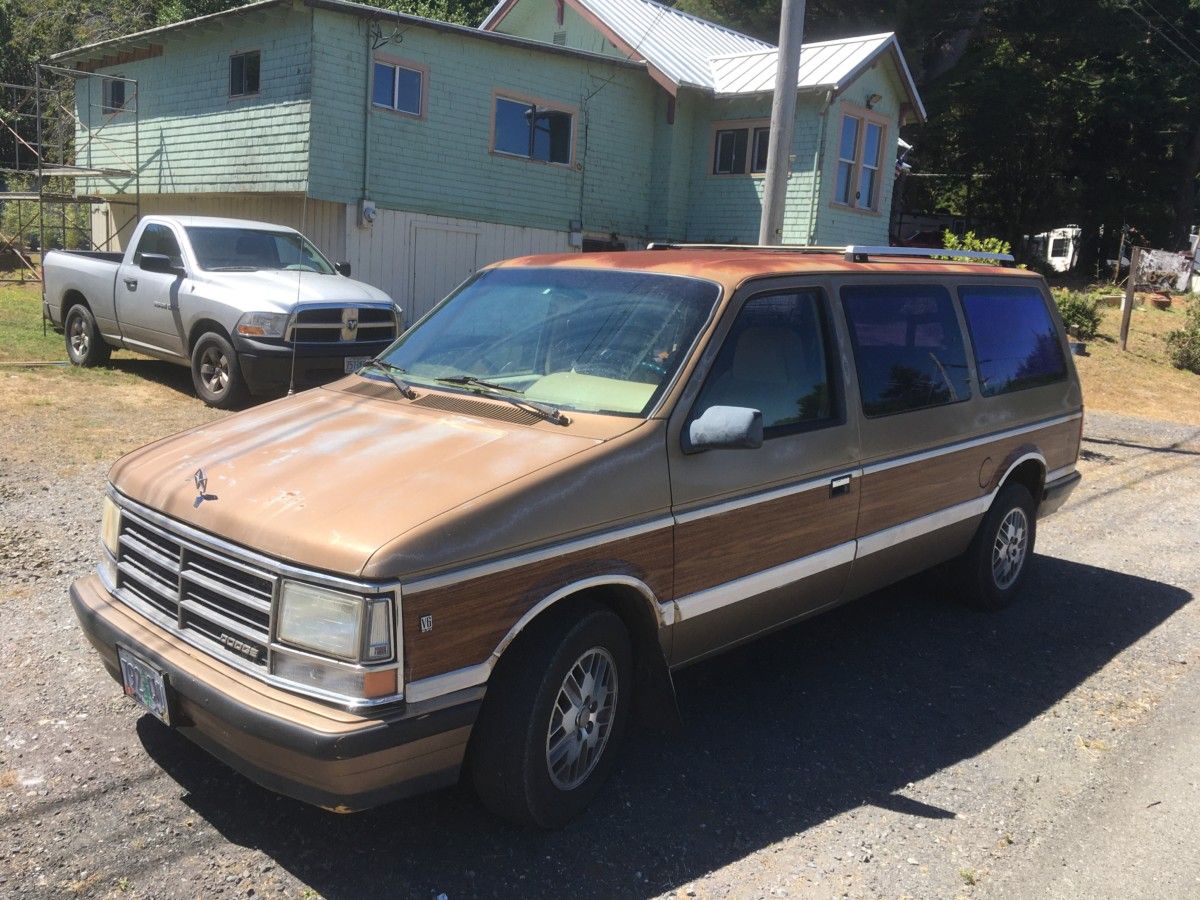 The gen1 Caravan and Voyager are finally starting to get a bit thin on the ground, but this one is still a daily driver in Port Orford, as are a [&hellip;]