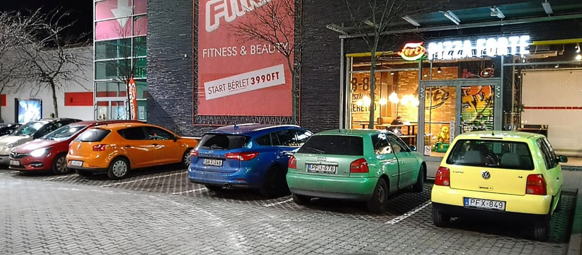 Cohort Pic(k) of the Day: Who Says Cars Are All Shades Of Gray? Roshake caught a very colorful assemblage of cars parked at this shopping area in Budapest. Maybe the Hungarians like a bit more color in their cars?