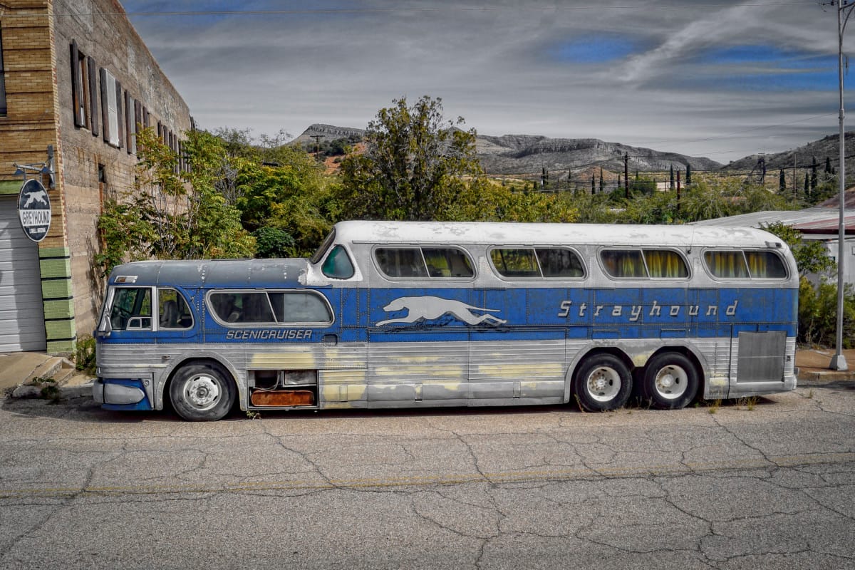 Awesome find, here, by Ralf K (Don Kincl), in Lowell, AZ. I recommend clicking on the image for maximum viewing pleasure. It’s superb. And then head to my Scenicruiser CC [&hellip;]