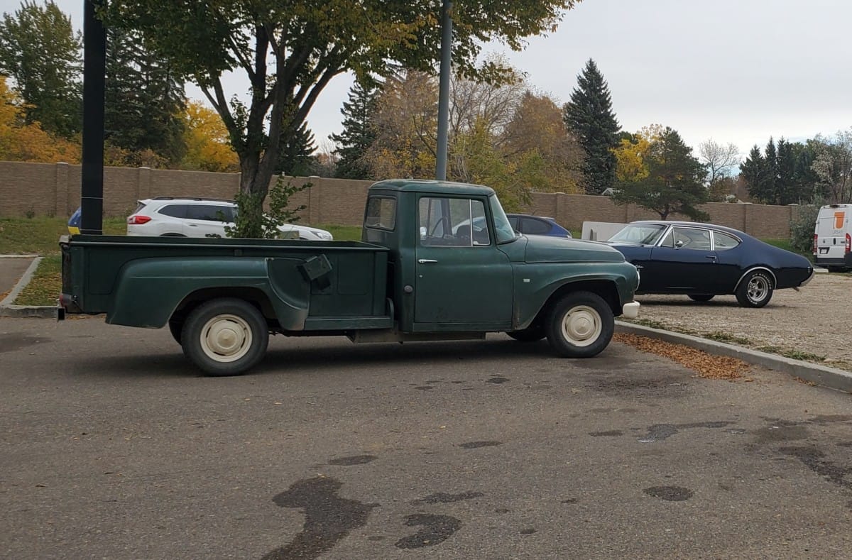 canadiancatgreen shot a fine twofer; an International of indeterminate year and a ’68 Cutlass post coupe. The International has the long 8′  8.5′ bed, which I initially thought to be [&hellip;]
