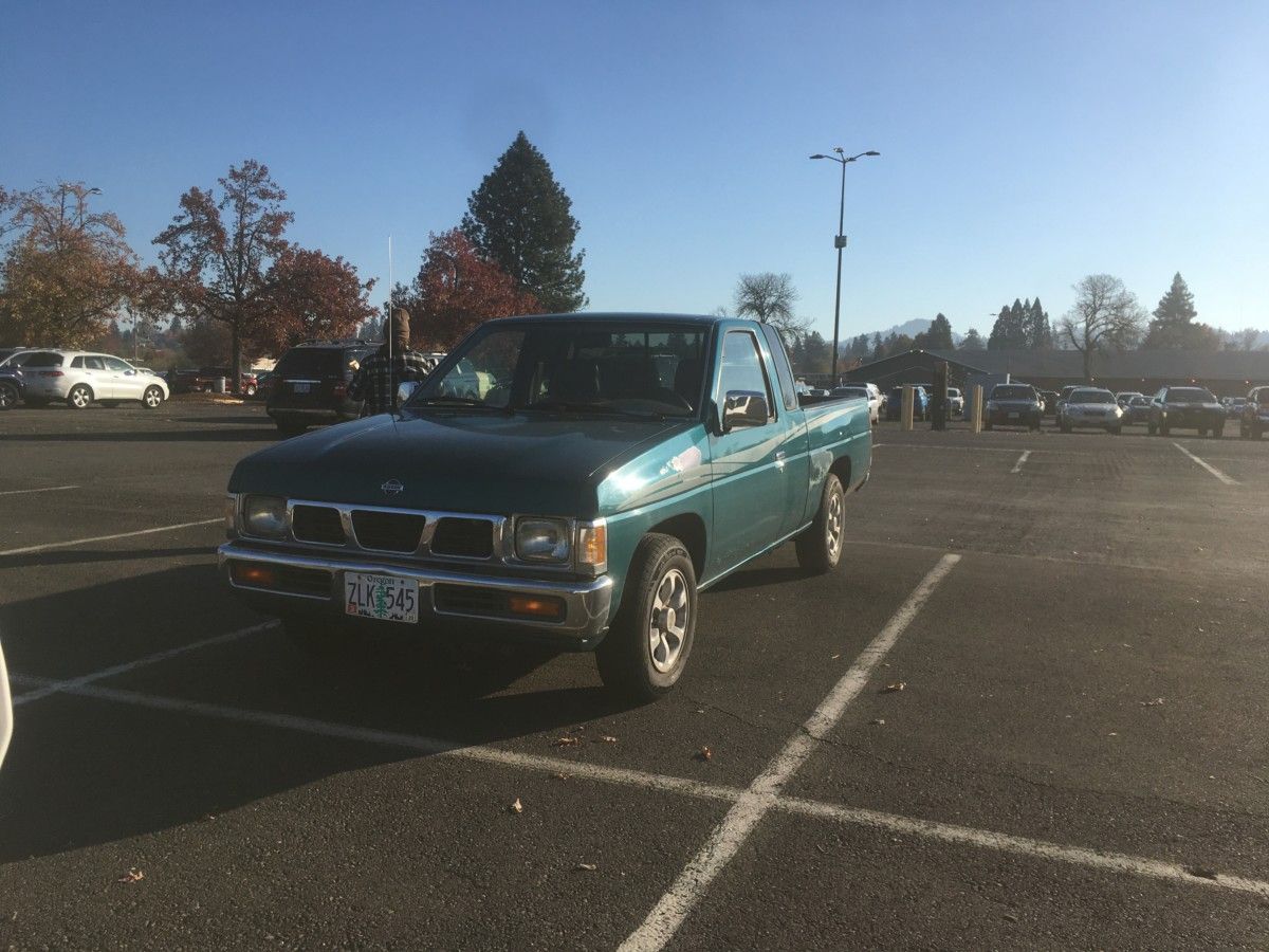 It’s become something of a tradition to walk down to the Lane County Events Center (and fairgrounds) to shoot the cars in the parking lot for Eugene’s Holiday Mart, which [&hellip;]