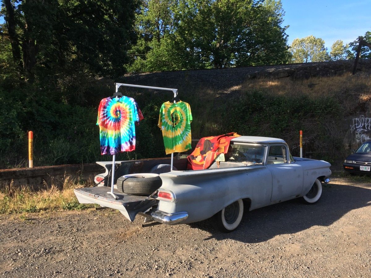Which is more psychedelic: the tie-dye T shirts or the ’59 El Camino?