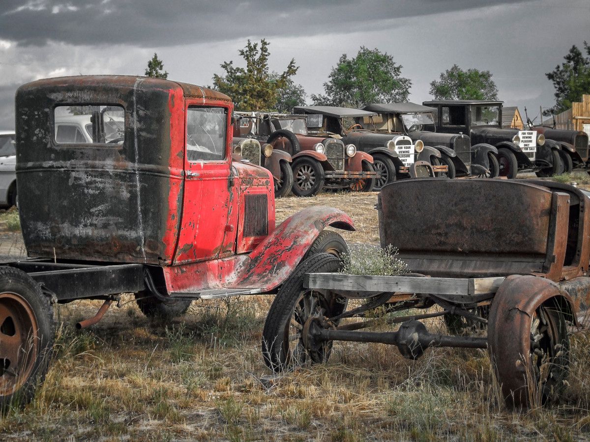 Cohort Pic(k) of the Day: Where Centenarians Retire Peacefully Shot in Madras, OR by Don Kincl