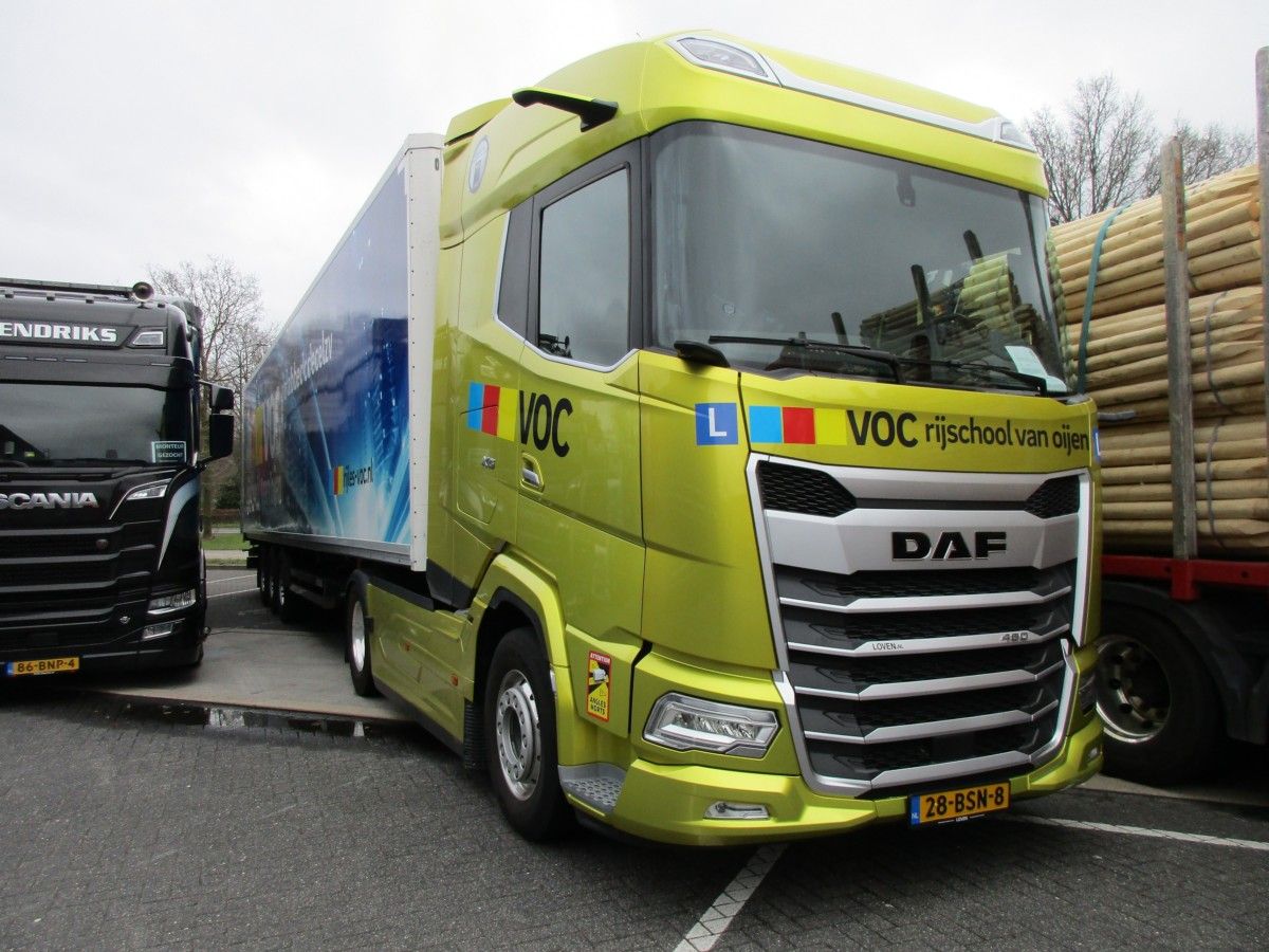 Van Oijen - DAF XG 480 FT