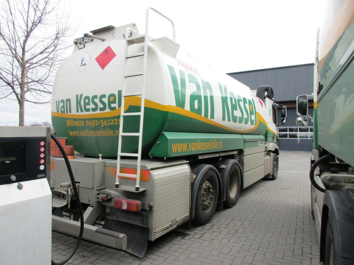 Van Kessel - Mercedes-Benz Actros - 2