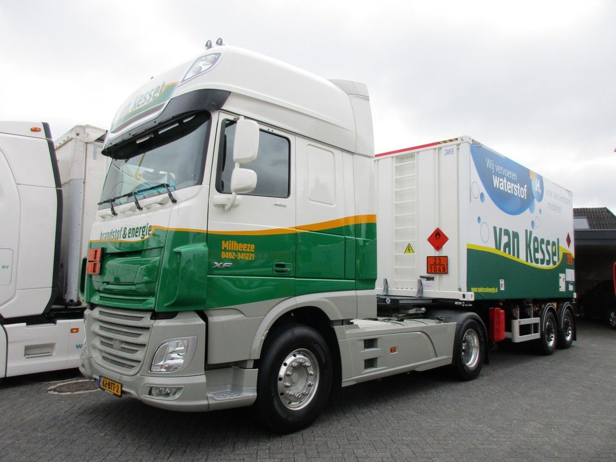 Van Kessel - DAF XF 480 FT and Pacton semi-trailer - 1