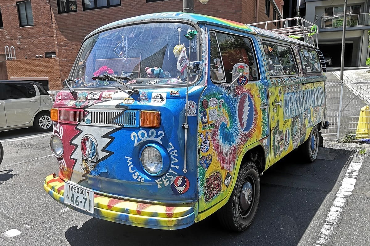 Duuuuuuuuuuuuuuuude! We’ve had so many CCs on old air-cooled Transporters, gnarly as they are, it would require something pretty, like, out there to justify one more. And not to bogart [&hellip;]