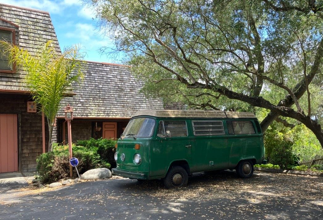As the former owner of a VW Vanagon Westfalia, I know how hard it is to keep that white fiberglass top clean. And mine was about 40 years newer then, [&hellip;]