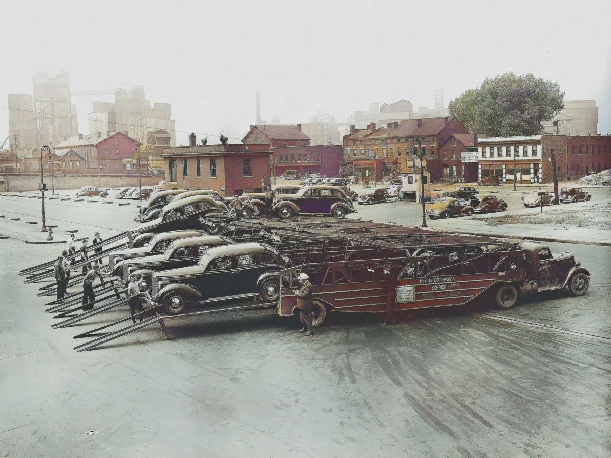 There’s a certain feel in some industrial-era photos that transmit a sense of calm. An eerie kind of serenity; and it appears rather clearly in this shot from 1938, with [&hellip;]