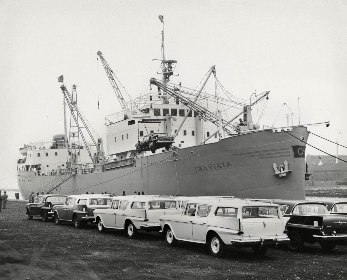 At Kenosha Harbor, 1958. And where might these Ramblers be going?