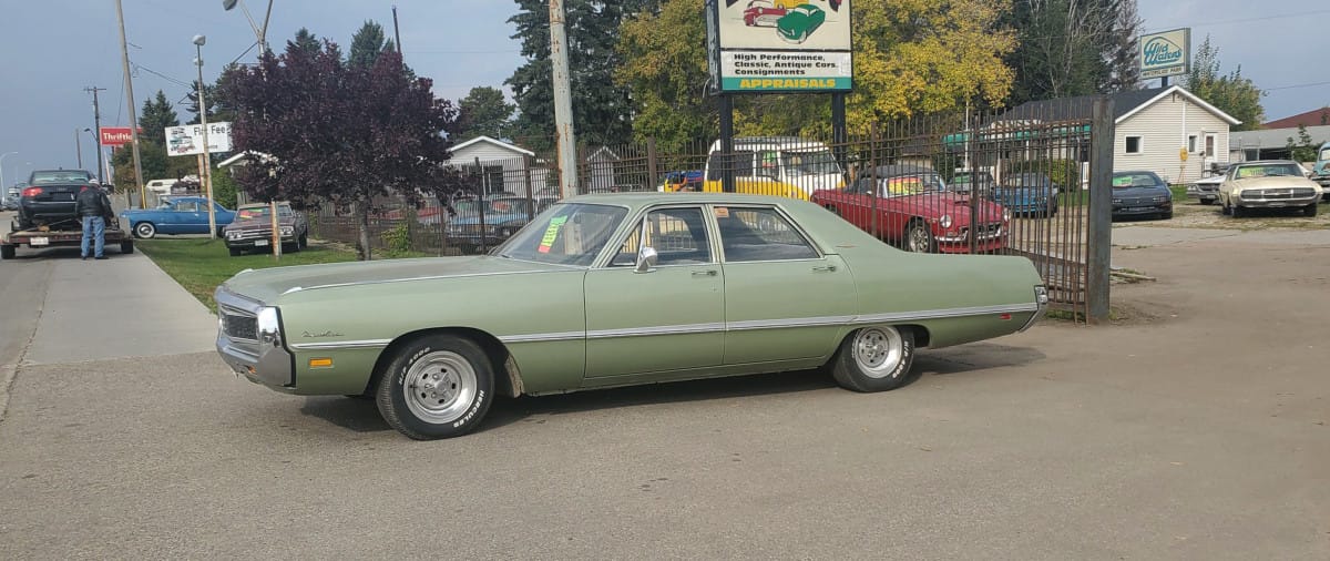 Just one image for today for this 1969 Chrysler Newport Custom, courtesy of canadiancatgreen at the Cohort. And while I would like a few more shots, one image is good [&hellip;]