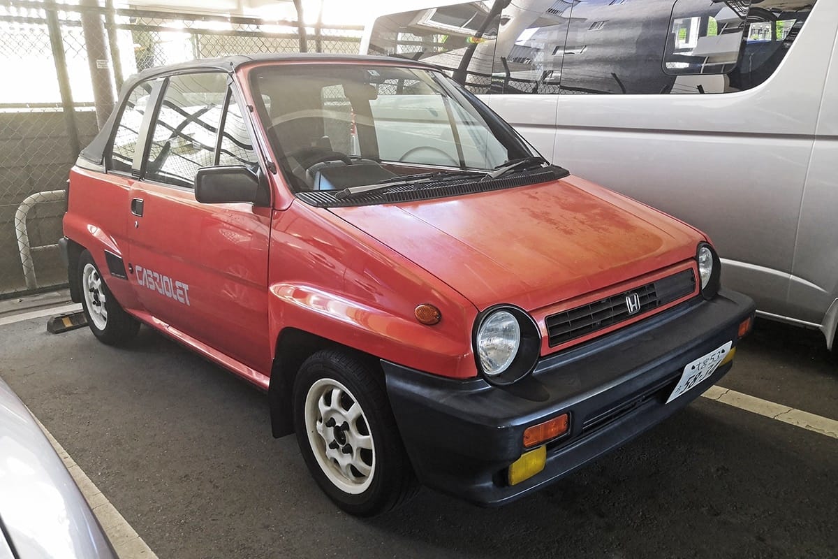 Ever since the ‘70s, a sword of Damocles has been hanging on convertibles. They even disappeared from many carmakers’ ranges, especially in the US and Japan. Yet here we are, [&hellip;]
