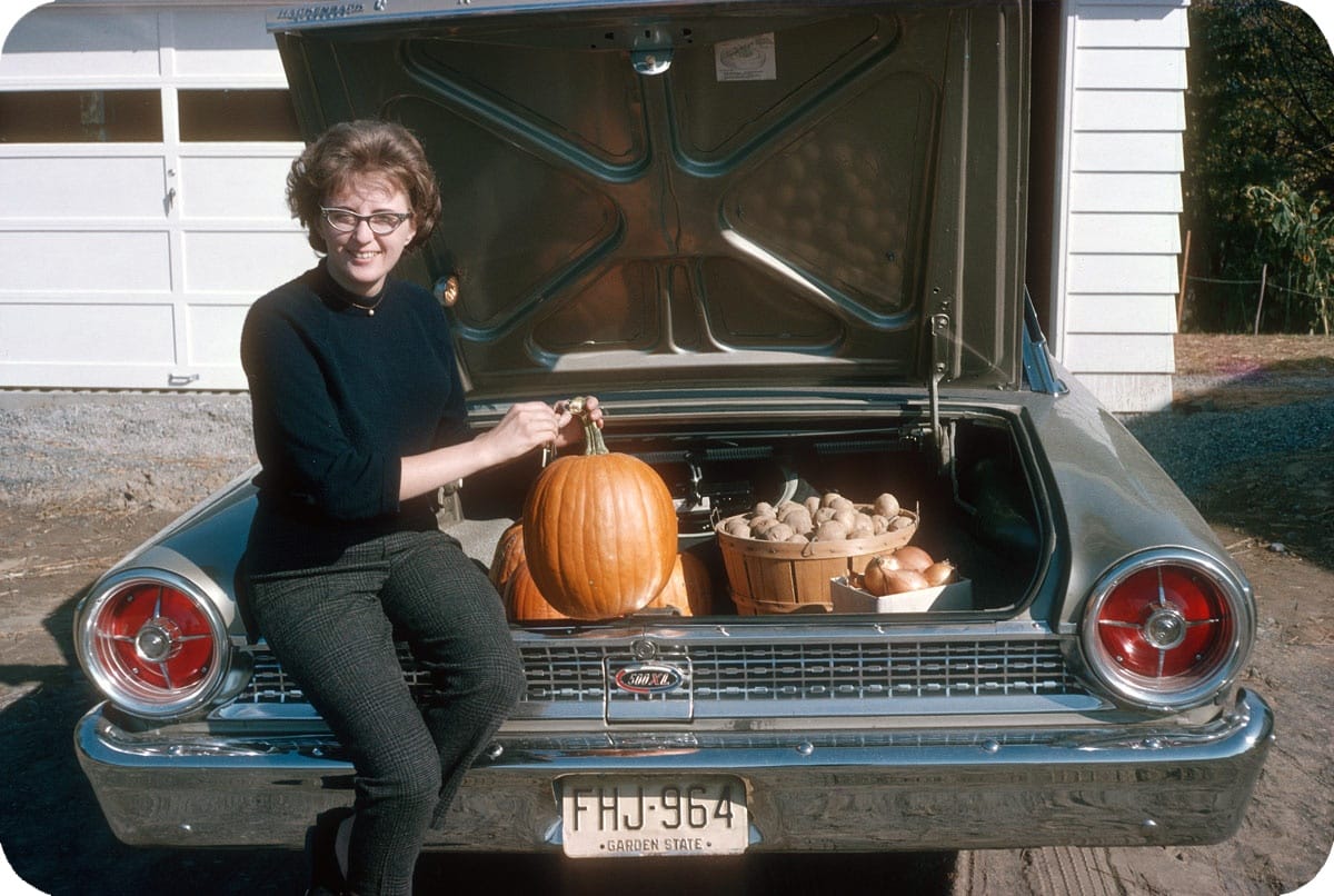 Vintage Snapshots: 1963 Ford Galaxie 500XL – Pumpkin Season