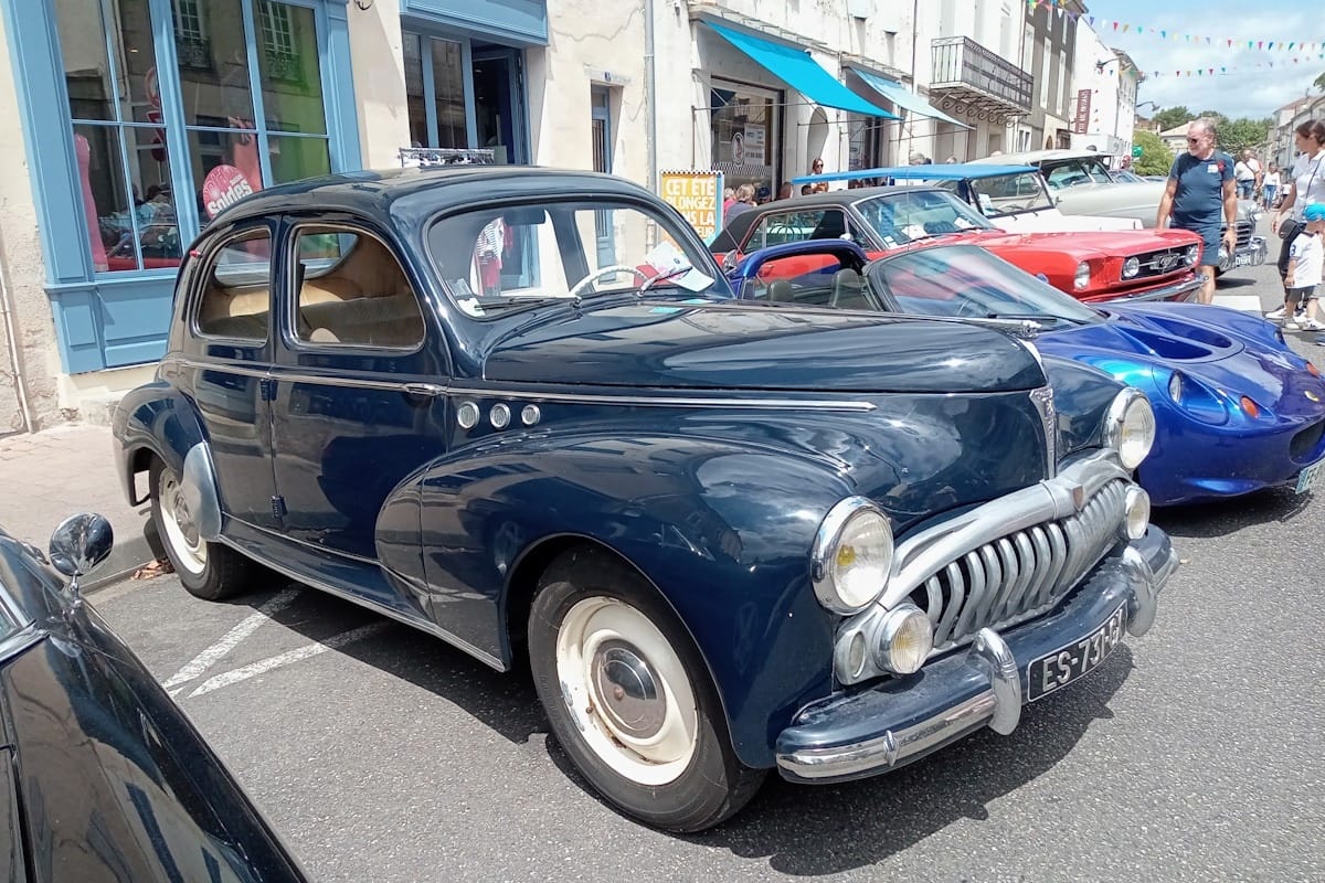 I attended only a single car show this summer, but it was a whopper. It was in Bazas, a small town about a half hour east of Bordeaux, and this [&hellip;]