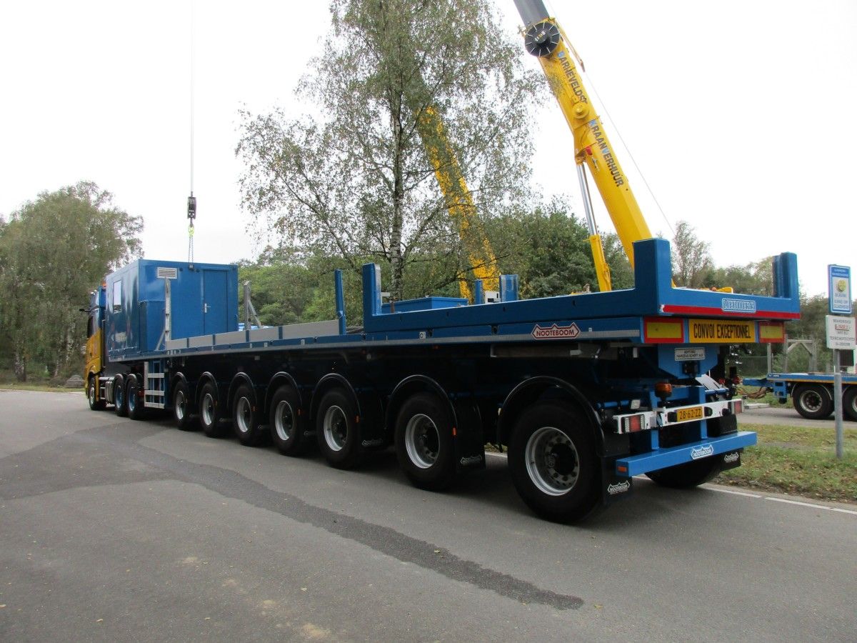 We’re standing next to an example of a ne plus ultra flatbed semi-trailer. That’s not an exaggeration, given its herculean payload capacity of almost 70 tonnes (154,000 lbs). Legally allowed [&hellip;]