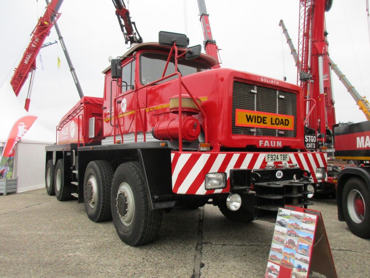 Herkules, Koloss, Goliath, Gigant. FAUN’s Fabulous Four of yore. Capable of moving a mountain, up to a weight of 500 tonnes anyway. Originally known as the modular HZ-series of heavy [&hellip;]