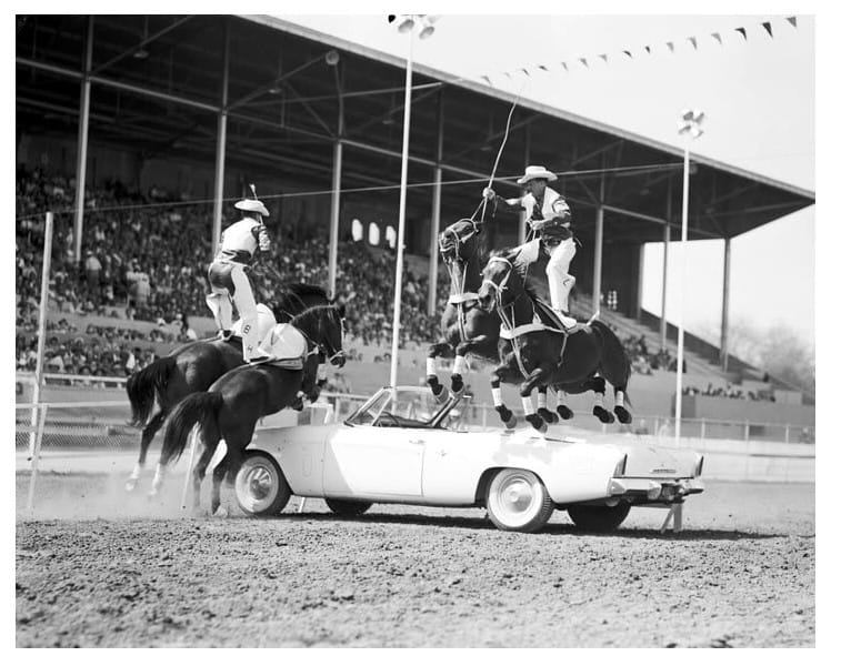 Today’s vintage image is not only extraordinary for having a Studebaker Commander Starliner taking part in a trick riding show, but also for it being a convertible; a version the [&hellip;]