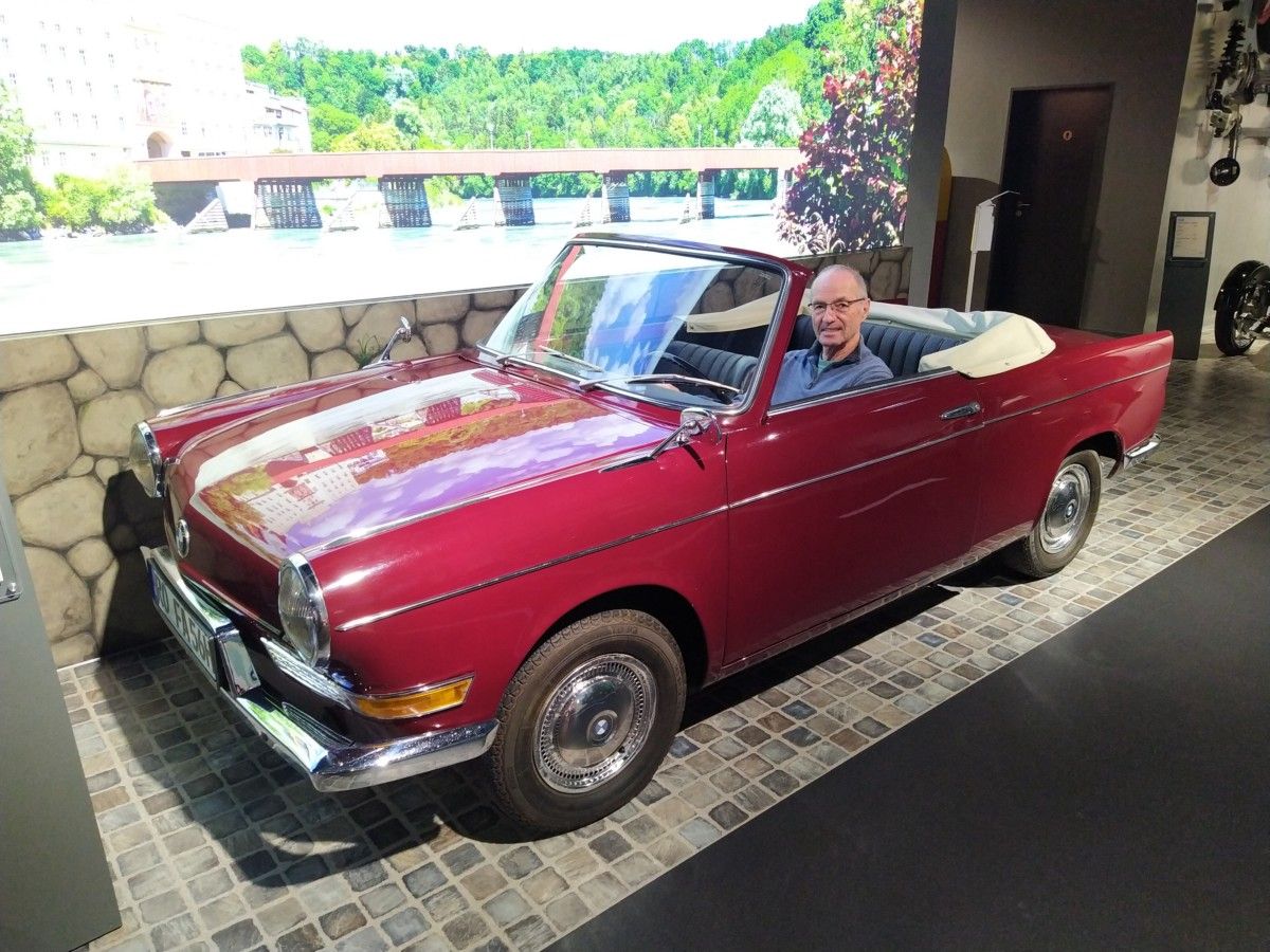 During a May holiday in southeast Bavaria, my 86 year old host and I cycled 50 km from Ruhpolding to the EFA Museum of German Automotive History in Amerang, he [&hellip;]