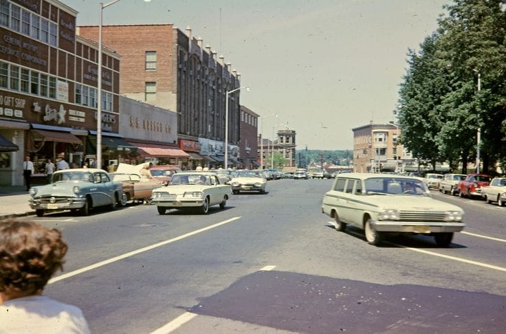 &nbsp; Recently the Morris County Historical Society released a nice collection of historical images of Morristown, New Jersey (the county seat).  Many of these photos I have never seen before.  [&hellip;]
