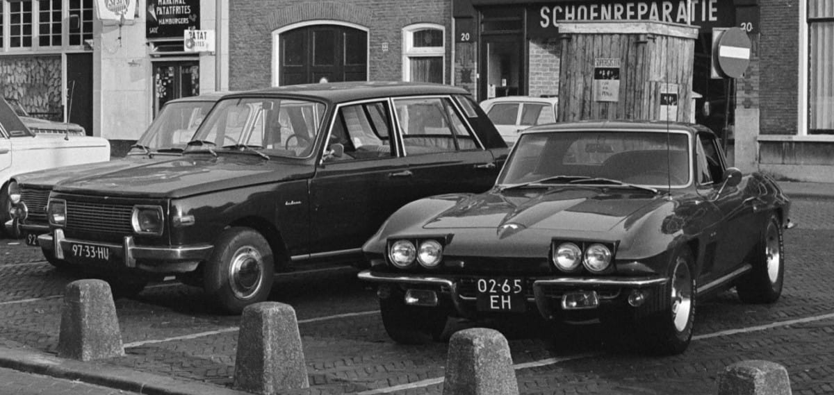 &nbsp; CC reader magnus sent me a few snapshots of American (and one Franco-American) cars taken in Holland. As always, the contrast is what makes them so compelling; this fine [&hellip;]