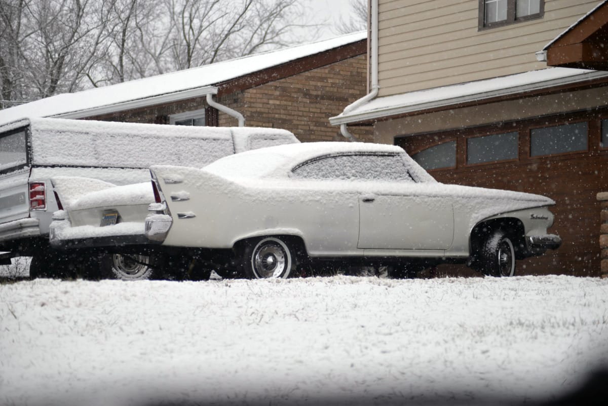 Let’s take a look at this image from Hyperpack, uploaded at the Cohort. A 1960 Plymouth Belvedere, looking very space-age-like, as if coming from another planet. Though in this snow [&hellip;]