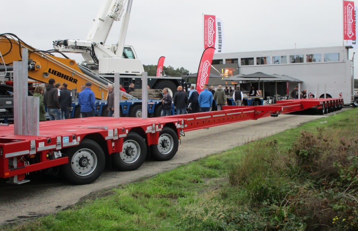 The big and long kahuna of Nooteboom’s range of semi-low loaders (all wheels underneath the bed) is the extendable Manoovr MPL 3+7. The numbers refer to the tridem on the [&hellip;]