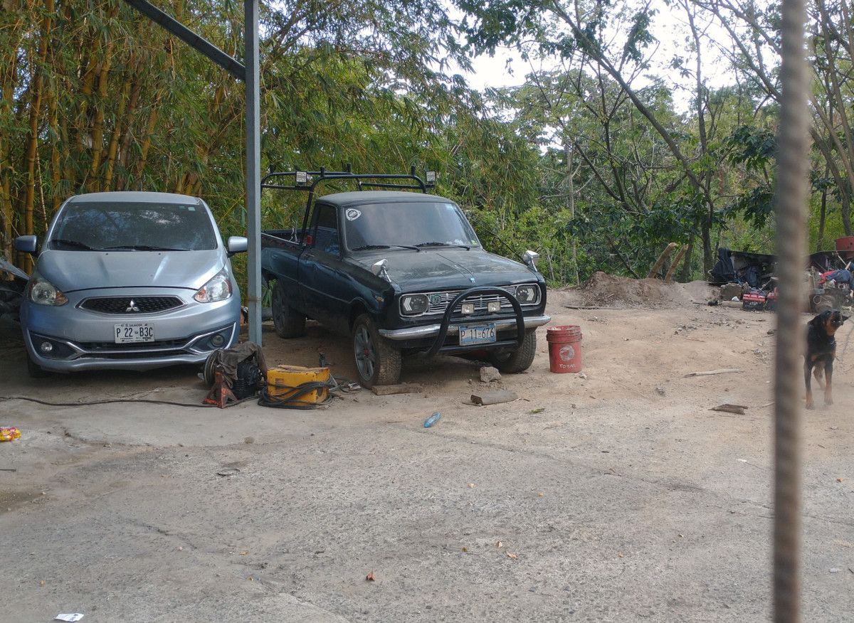 I had hoped to find an early Mazda pickup for ages. One of those from the early ’70s that I used to see in the streets of San Salvador long [&hellip;]