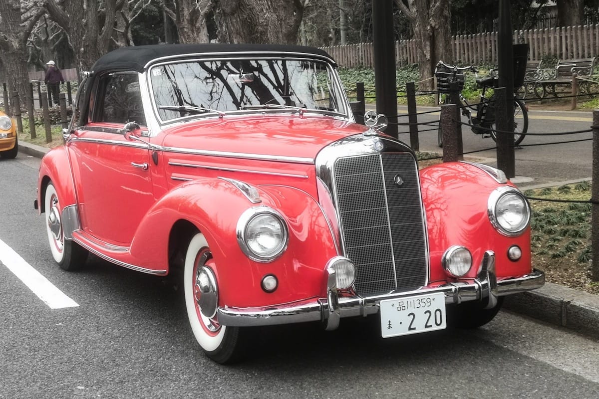 To end this week dedicated to German convertibles on a high note, what else could we have but a classic Benz? We’re talking classic in the most literal sense in [&hellip;]