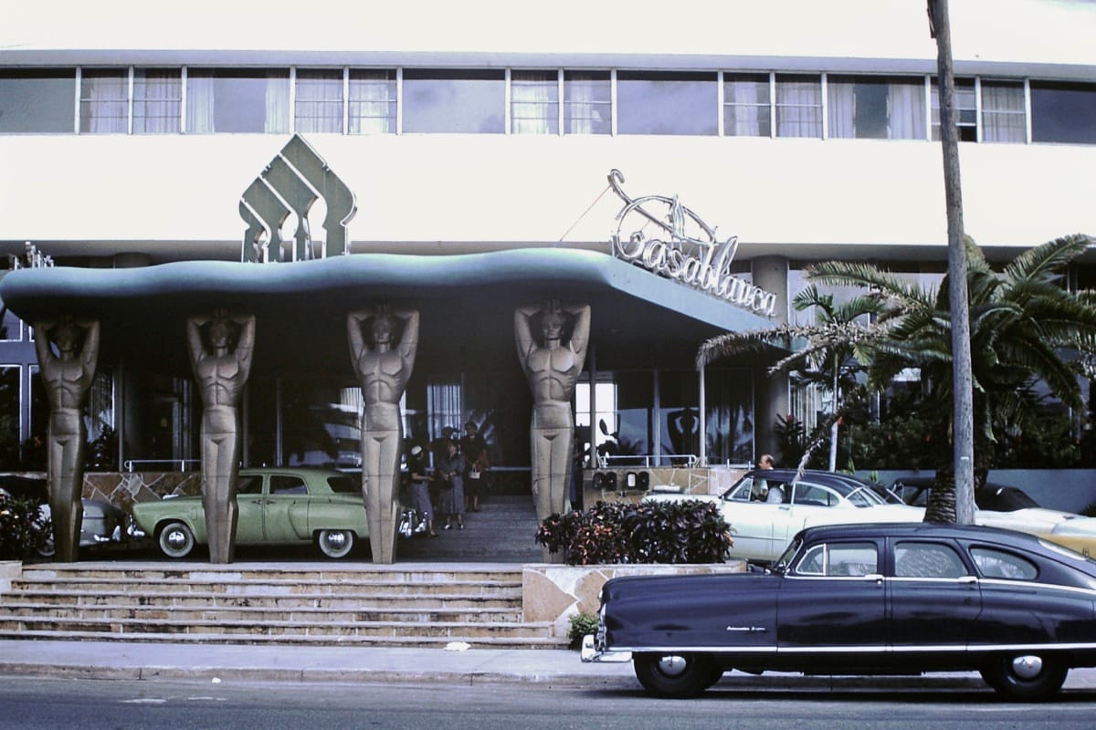 A few weeks ago I posted a series of vintage images of Florida. On that occasion, the shots covered many of the state’s locations as they looked in the ’50s [&hellip;]