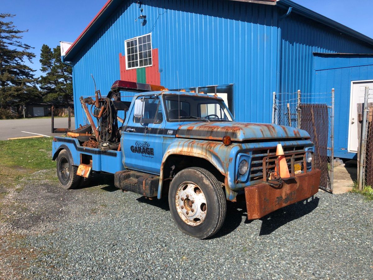 We’ve been in Port Orford this week and I decided to actually pull out my phone and shoot a few more of the natives. As in any small (tiny) PNW [&hellip;]