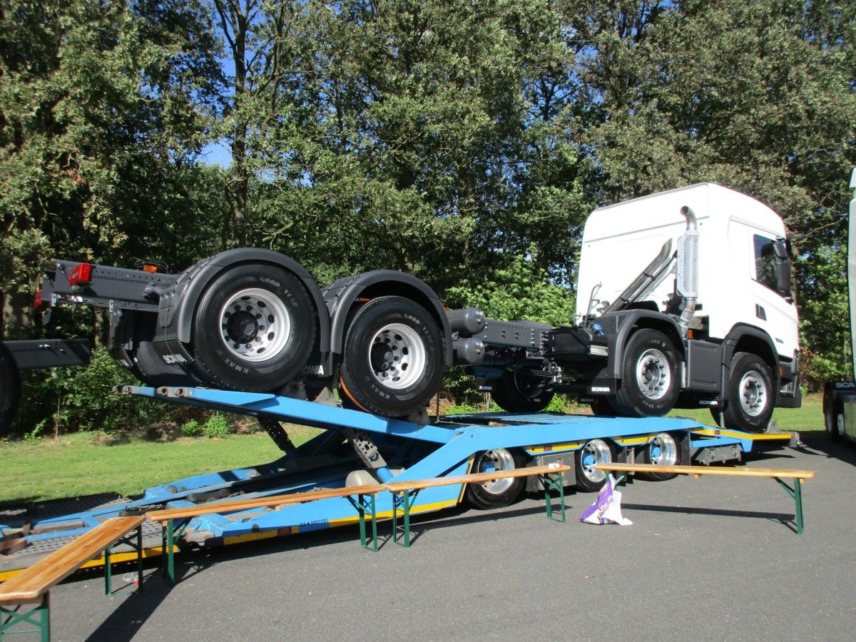 Zandbergen - 2017 Volvo FH truck transporter - 5