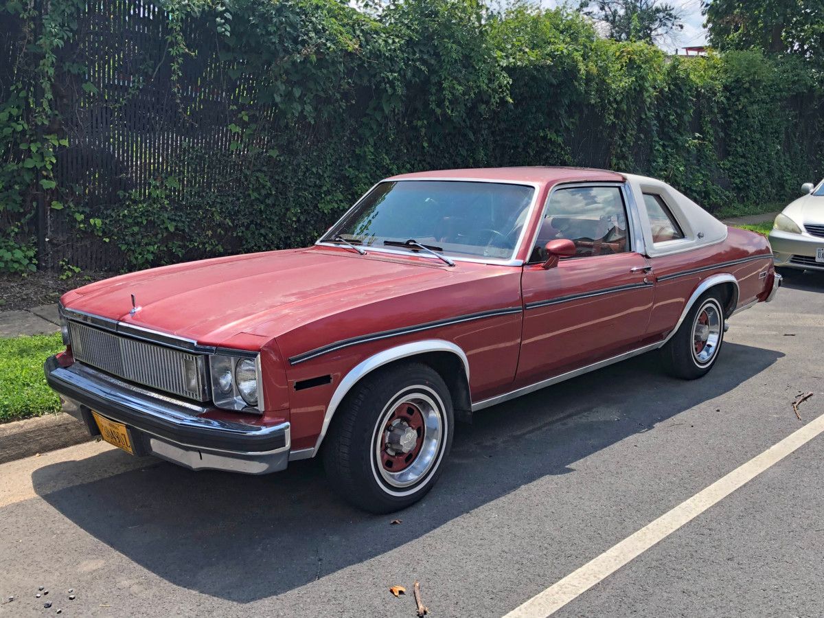 Stories get interesting when the plot deviates from an expected script.  In automotive stories this can happen when a brand tries to sell a car that it probably shouldn’t.  Here [&hellip;]