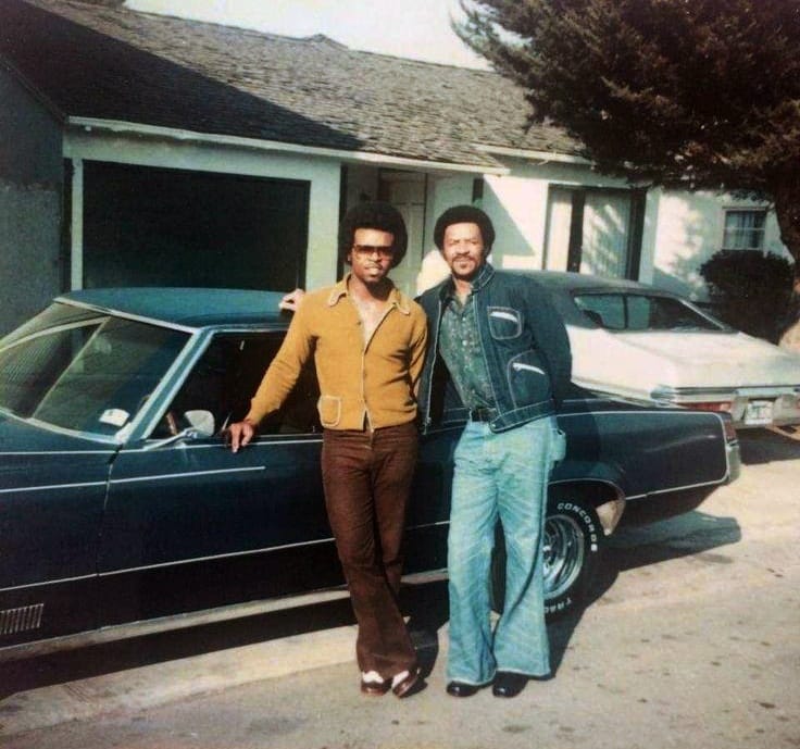 This post will be a second serving of vintage shots with cars and people from the ’60s and ’70s. In this series, the cars are obviously of interest, but the [&hellip;]