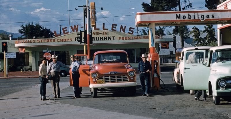 For places that are basically stopovers, it’s curious how we all have a relationship with gas stations. Consciously or not, we pick the ones we prefer; or avoid. And in [&hellip;]