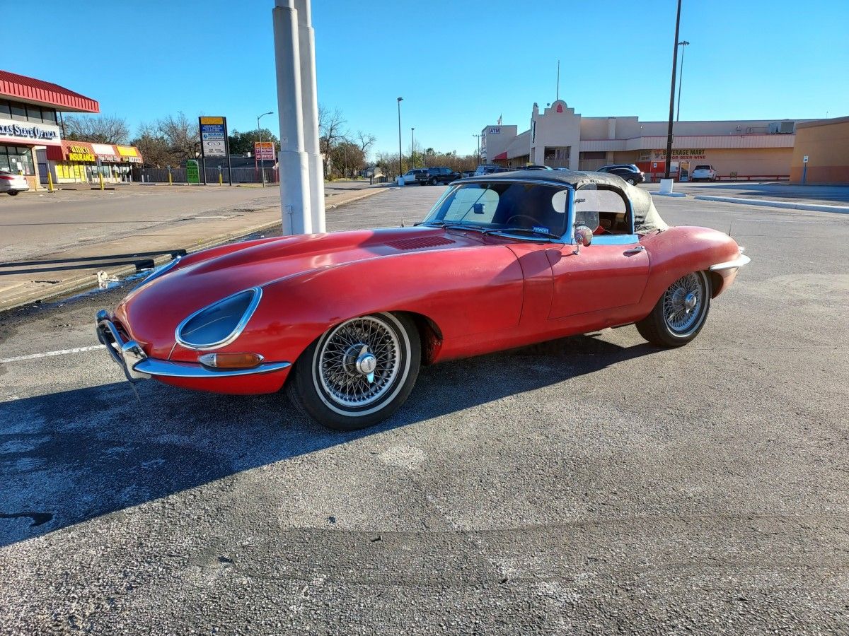 (first posted 6/20/24) When was the last time you saw a daily driver Jaguar E-Type? The answer’s never for me. Heck, I rarely see a Jaguar over twenty years old [&hellip;]